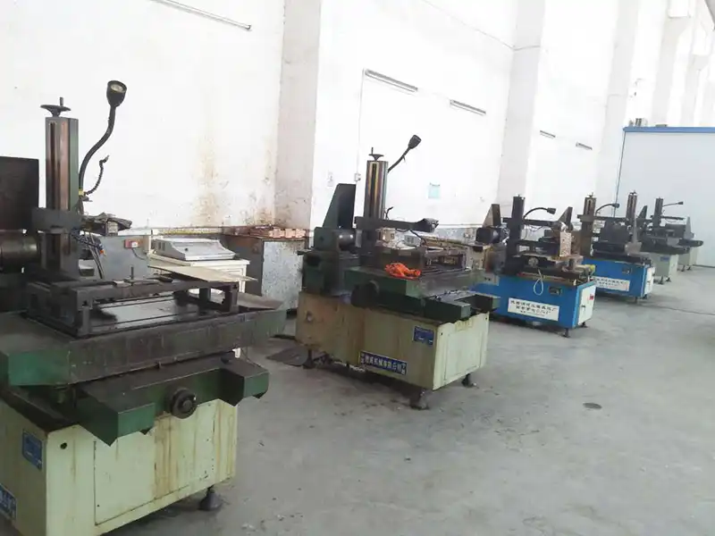 Wire cutting machine.jpg